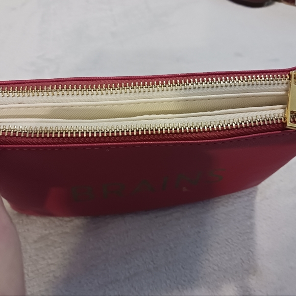 NWOT!! Beauty/Brains Makeup Bag Set (2) - Picture 3 of 12